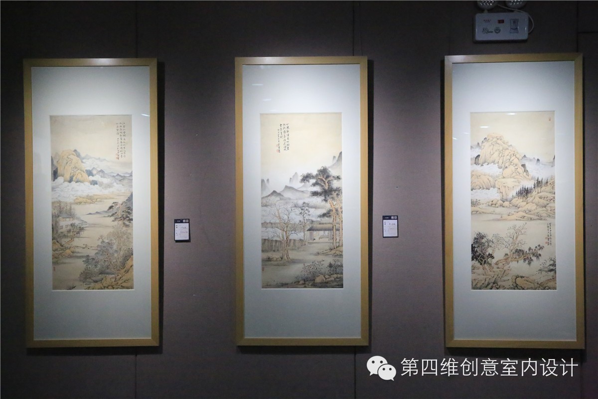 DCV第四维设计团队看完画展咥飞象披萨！这才是团队忒色